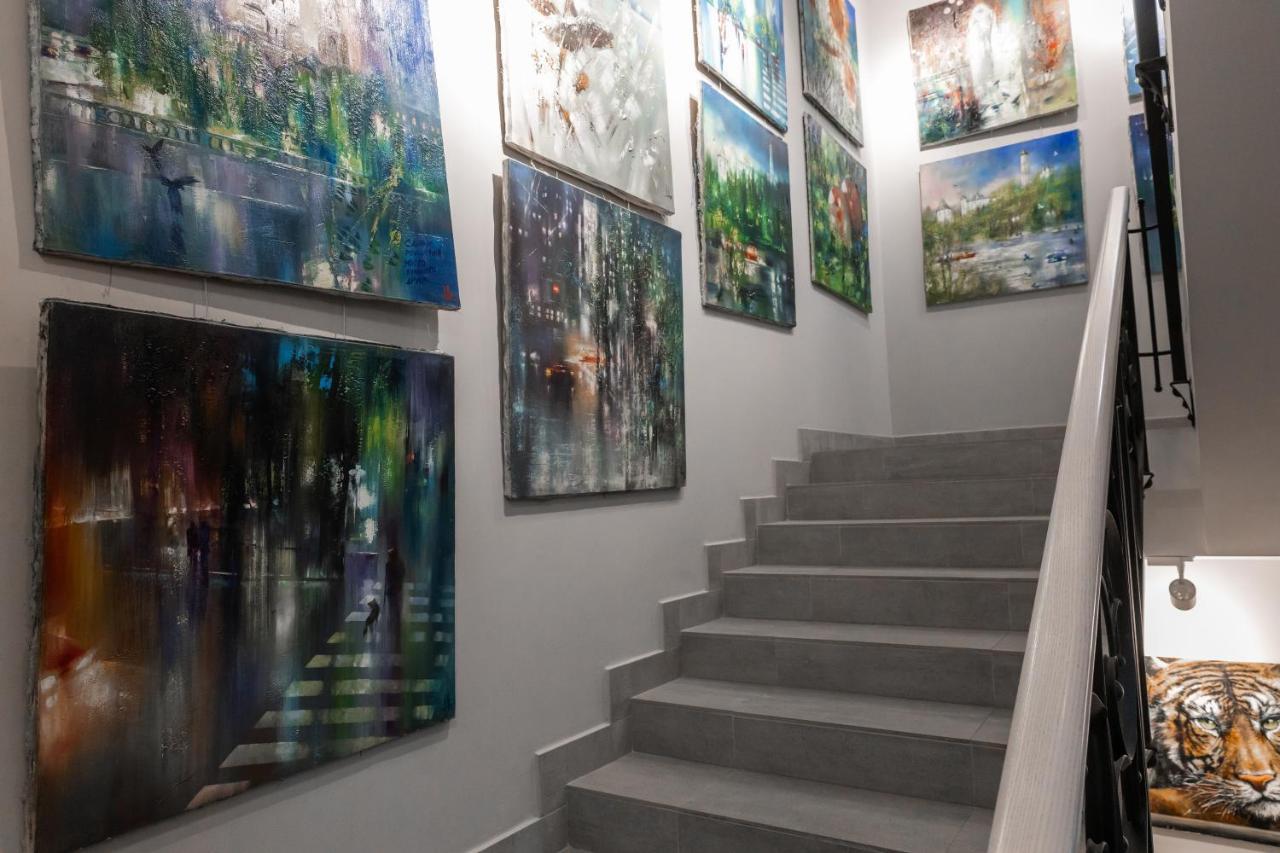 Hotel "Mandarin Clubhouse" Kharkov Luaran gambar