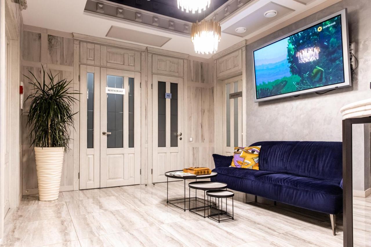 Hotel "Mandarin Clubhouse" Kharkov Luaran gambar