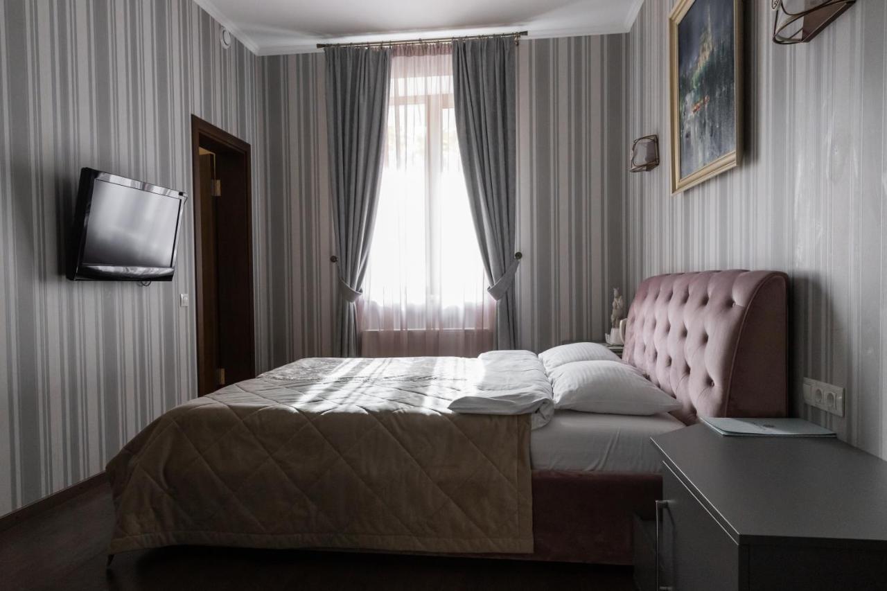Hotel "Mandarin Clubhouse" Kharkov Luaran gambar