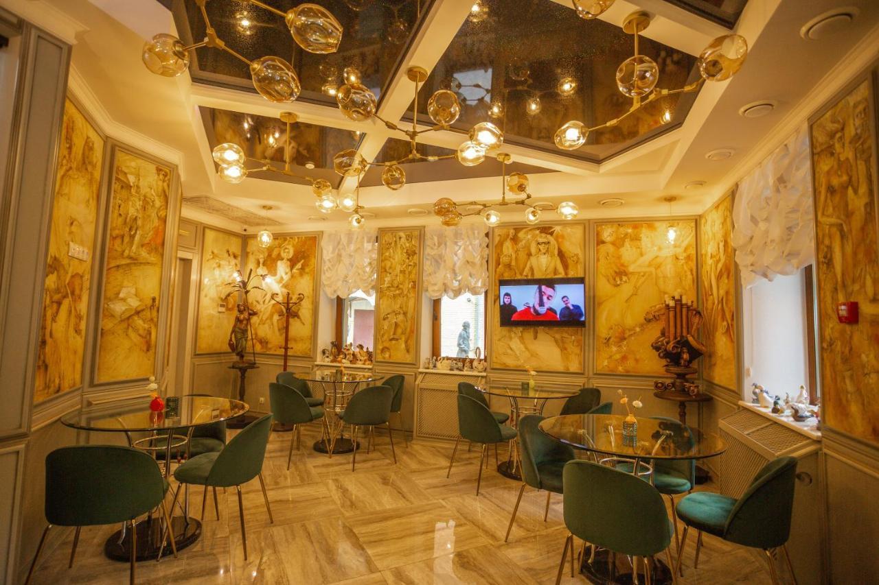 Hotel "Mandarin Clubhouse" Kharkov Luaran gambar